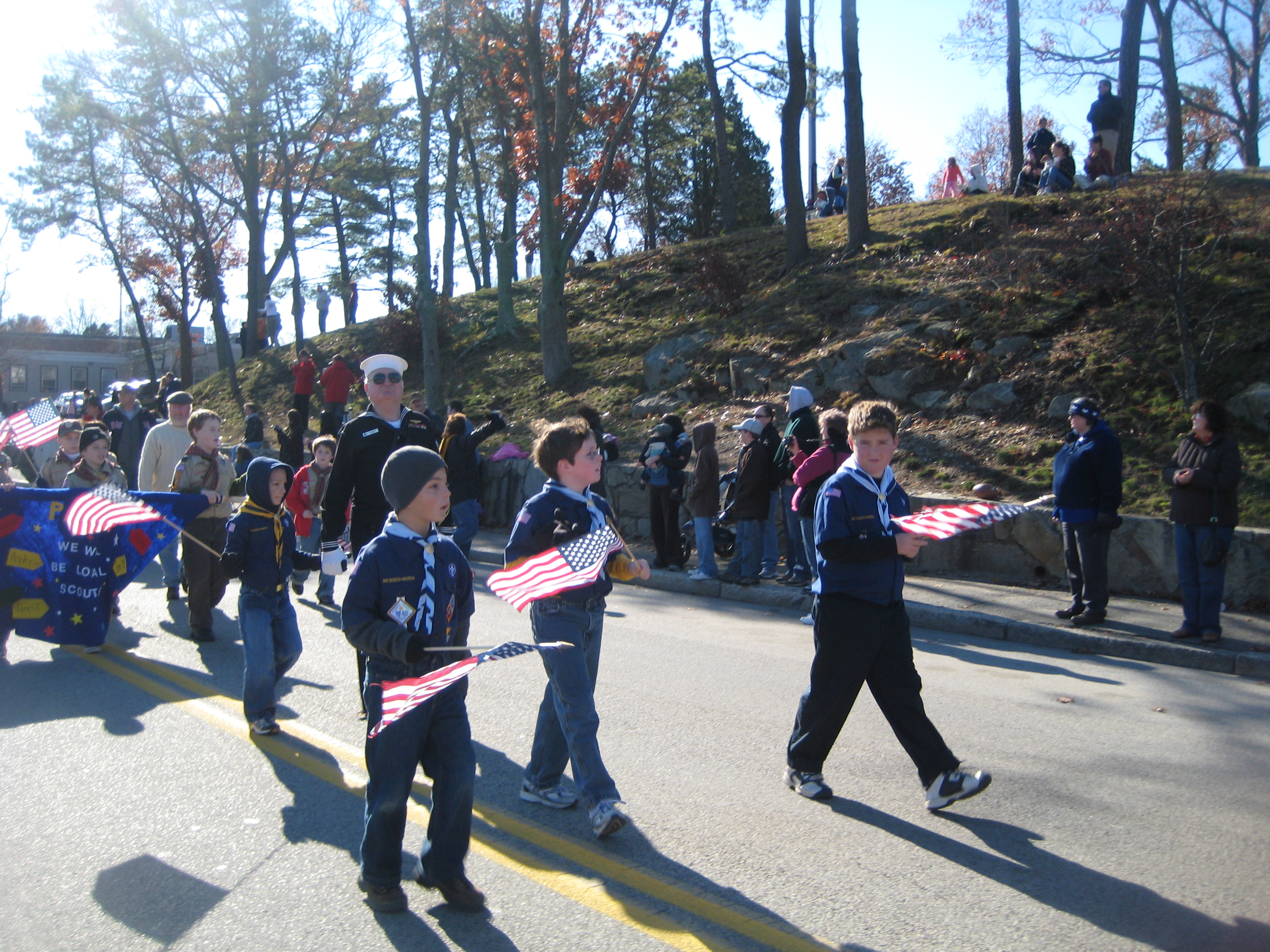 PARADE.JPG